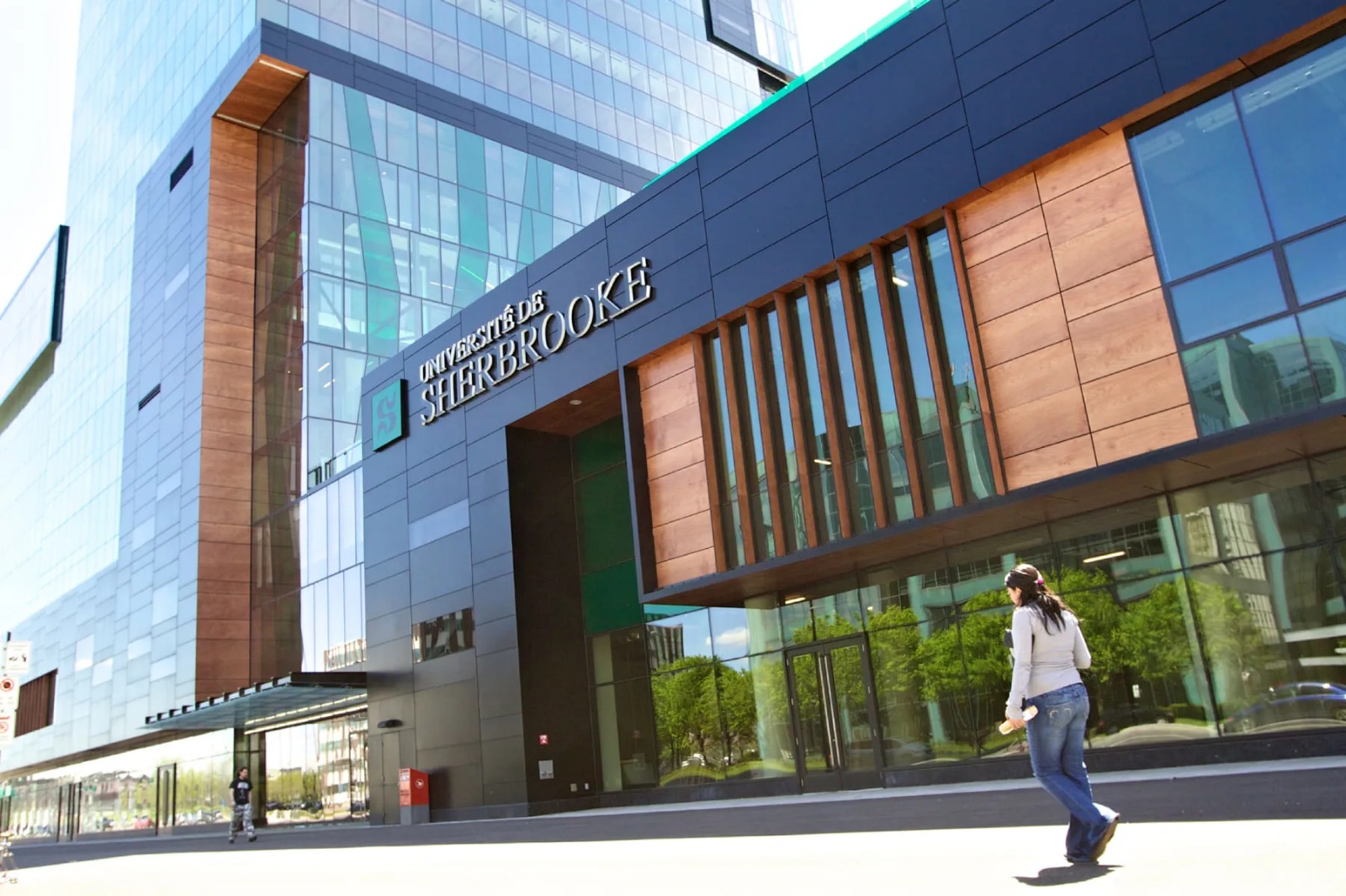 CONCOURS - BOURSES POUR MICROPROGRAMMES DE 3E CYCLE EN ENRICHISSEMENT DES COMPETENCES POUR PROFESSEURS